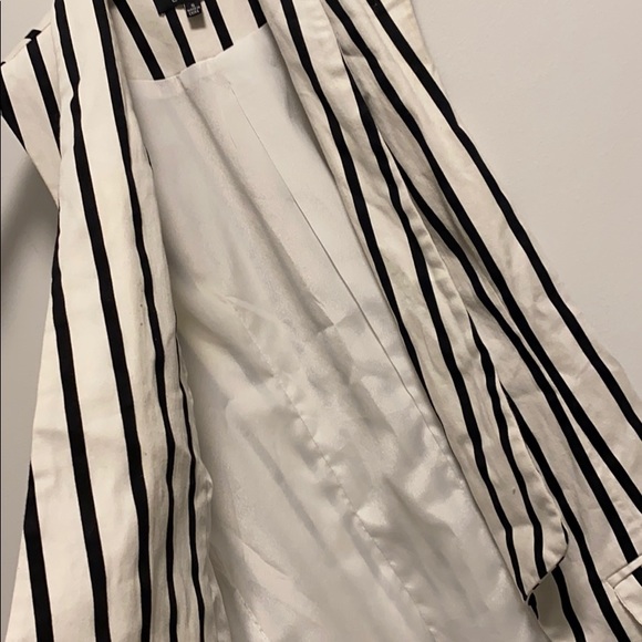 Top - Picture 6 of 7